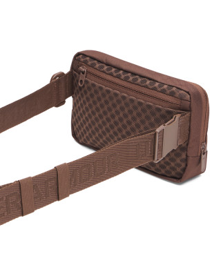 UA Essential Waist Bag Crossbody 